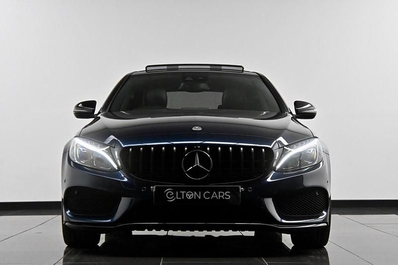 Used Mercedes C220 AMG Line Premium Plus 170 HP (125 kW) 2018 Blue Sedan
