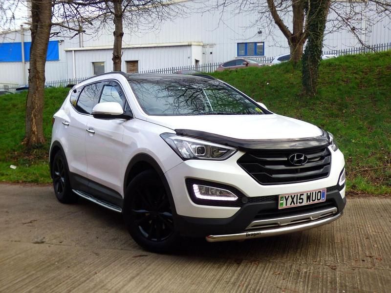 Used Hyundai Santa Fe Premium 194 HP (142 kW) 2015 White SUV