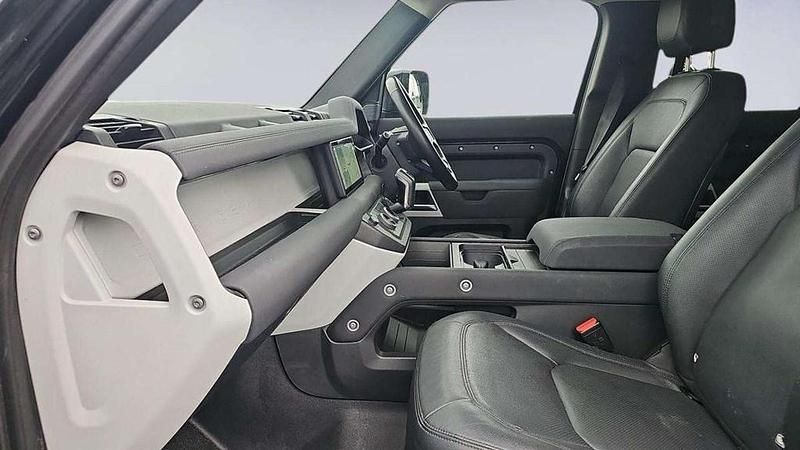 Usado Land Rover Defender 249 HP (183 kW) 2022 Preto SUV