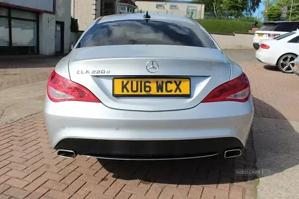 Used Mercedes CLA220 177 HP (130 kW) 2016 Silver Coupe