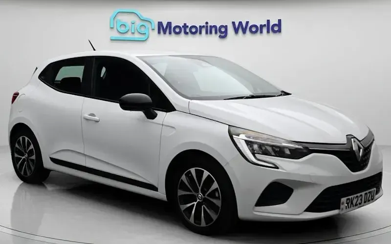 Used Renault Clio Evolution 145 HP (106 kW) 2023 Hatchback