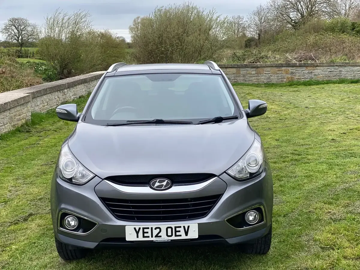 Used Hyundai ix35 Premium 134 HP (98 kW) 2012 Grey SUV