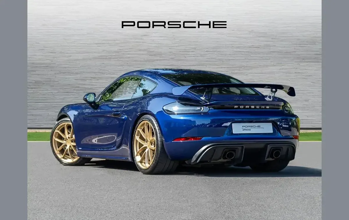 Used Porsche Cayman GT4 414 HP (304 kW) 2023 Blue Coupe