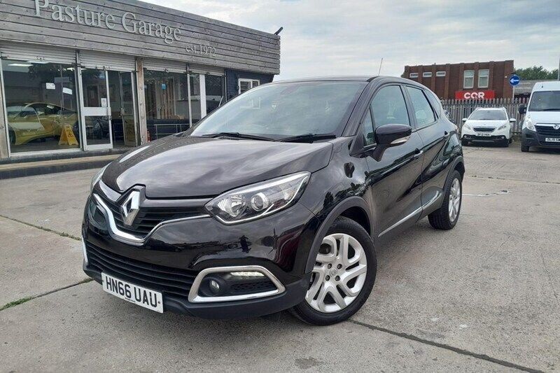 Black Used 2016 Renault Captur Dynamique SUV | £6,790 (Good price) - Image 1/1