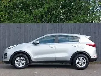 Used Kia Sportage 114 HP (83 kW) 2017 Silver SUV
