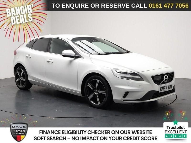 White Used 2017 Volvo V40 R-Design Estate | £13,890 (A bit pricey) - Image 1/3