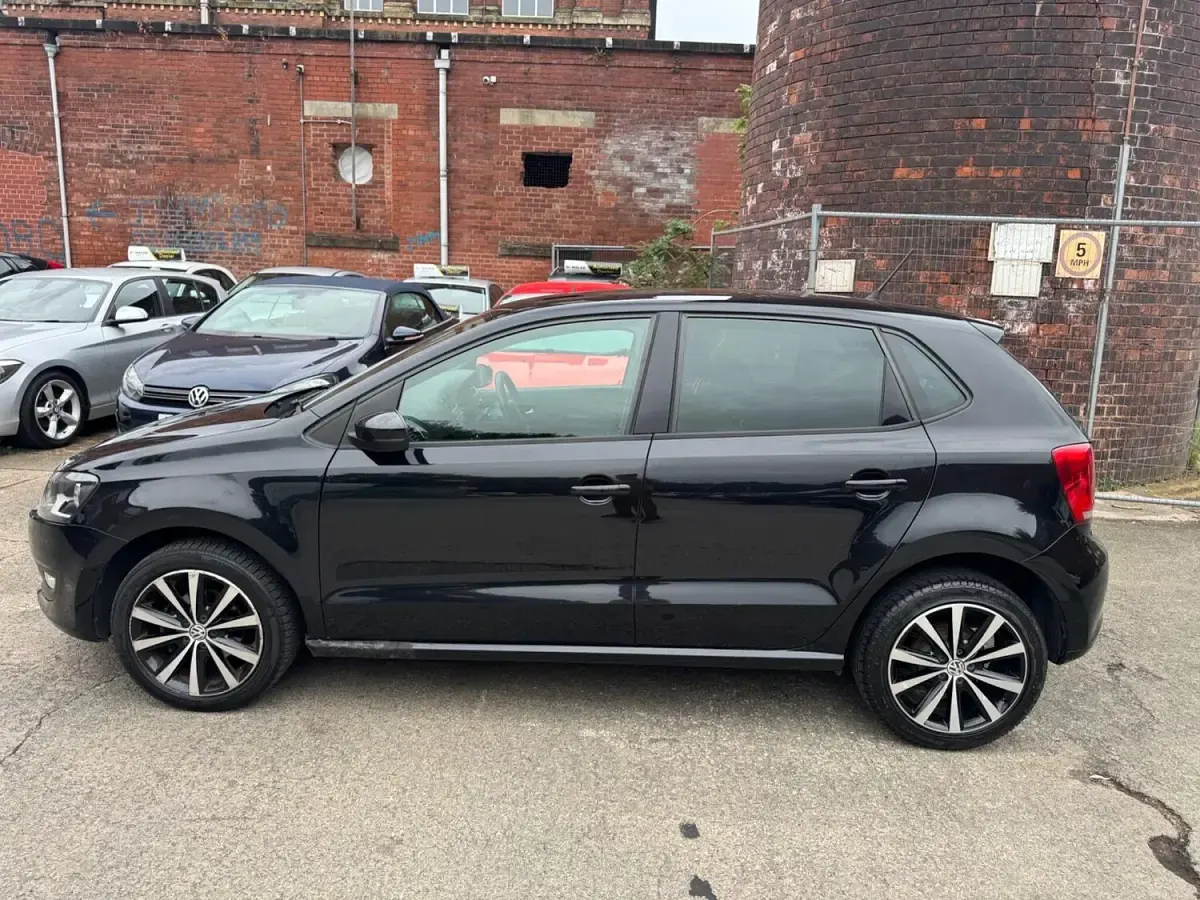Used VW Polo Match 83 HP (61 kW) 2011 Black Hatchback