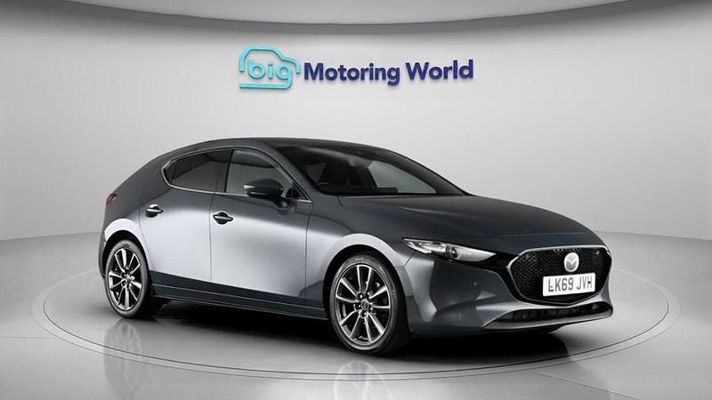 Used Mazda 3 Inclusive 122 HP (89 kW) 2020 Grey Hatchback
