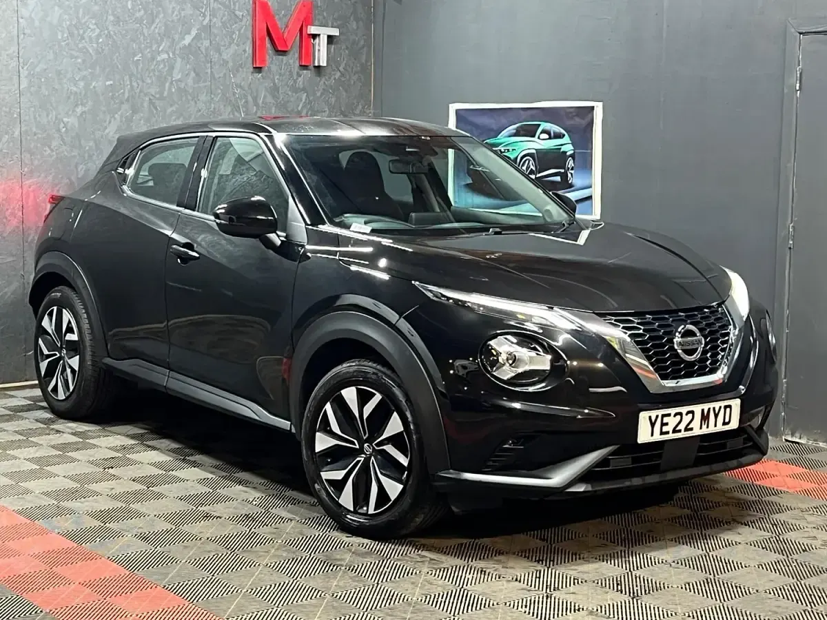 Used Nissan Juke Acenta 114 HP (83 kW) 2022 Black SUV