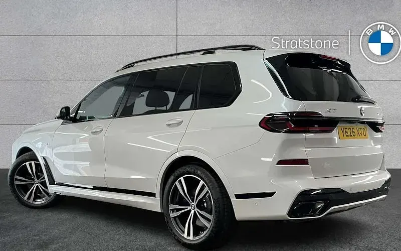 Used BMW X7 M Sport 381 HP (280 kW) 2026 White SUV