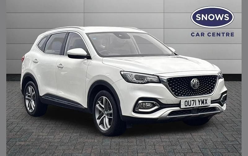 White Used 2021 MG HS Excite SUV | £12,999 (Fair price) - Image 1/4