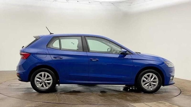 Used Skoda Fabia Comfort 59 HP (43 kW) 2022 Energy blue Hatchback