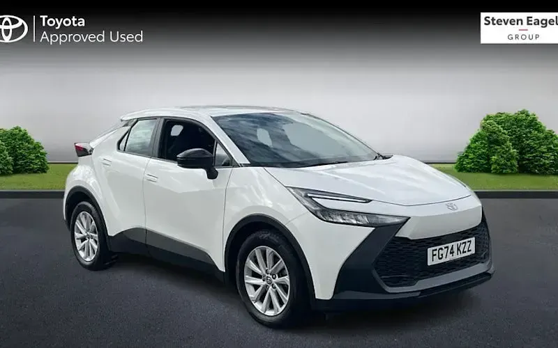 Used Toyota C-HR 140 HP (102 kW) 2026 SUV