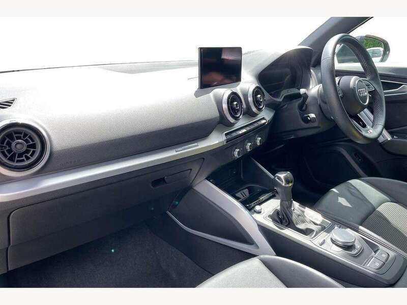 Image 2/4