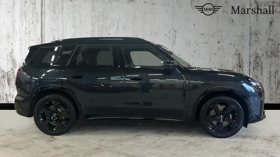 Used Mini Countryman Sport 170 HP (125 kW) 2025 Legend grey SUV