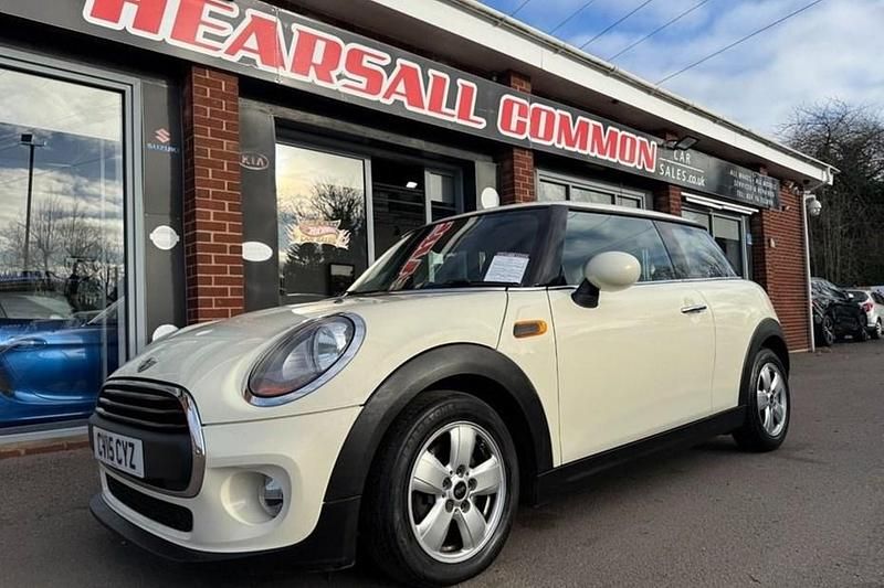 Used Mini One D Hatch 95 HP (69 kW) 2015 White Hatchback