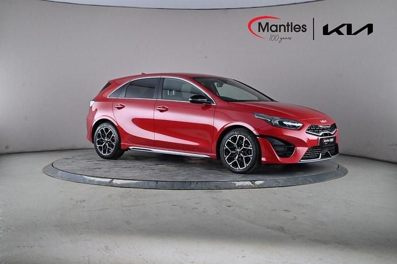 Used Kia Ceed GT GT-Line 138 HP (101 kW) 2025 Red Hatchback