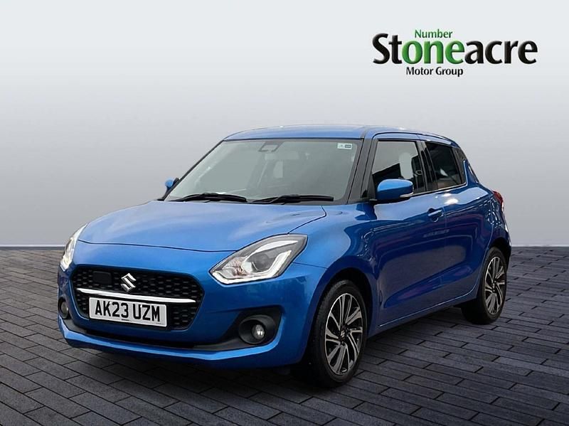 Used Suzuki Swift SZ5 83 HP (61 kW) 2023 Blue Hatchback