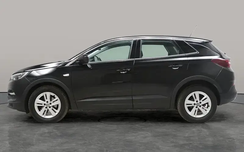 Used Vauxhall Grandland X S 131 HP (96 kW) 2021 Black SUV