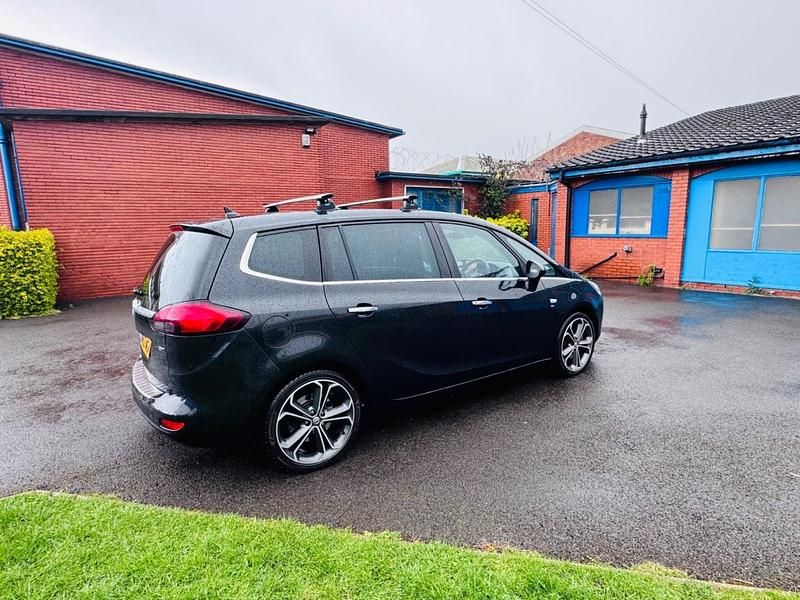Used Vauxhall Zafira Elite 165 HP (121 kW) 2012 Black MPV