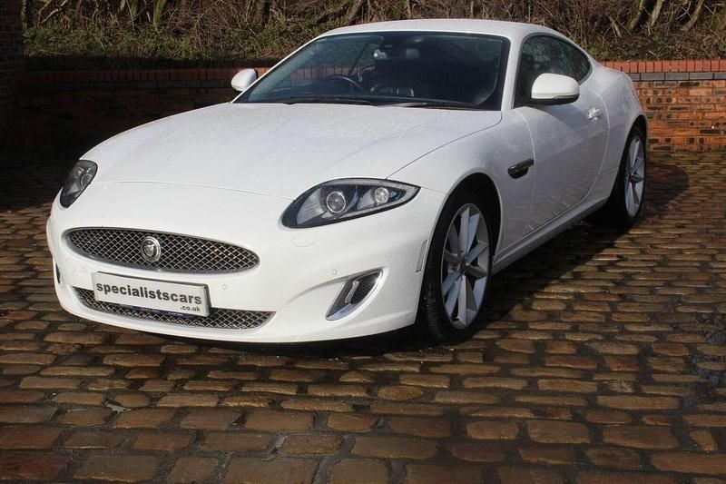 Used Jaguar XK 2012 White Coupe