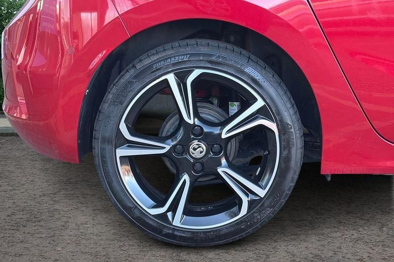 Second-hand Vauxhall Corsa Edition 75 CP (55 kW) 2022 Roșu Hatchback
