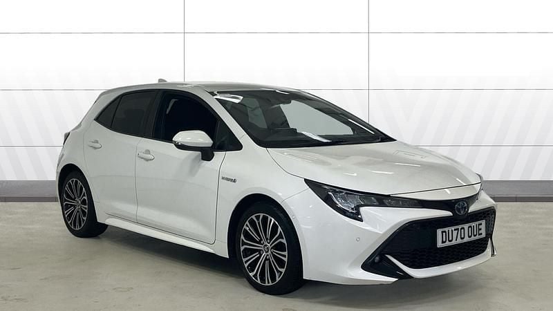 White Used 2020 Toyota Corolla Design Hatchback | £14,704 (Fair price) - Image 1/3