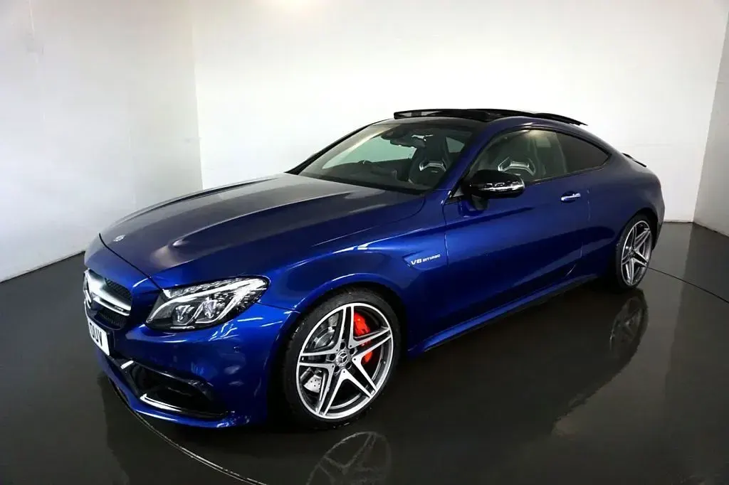 Used Mercedes C63 AMG Premium 510 HP (375 kW) 2017 Brilliant blue metallic Coupe