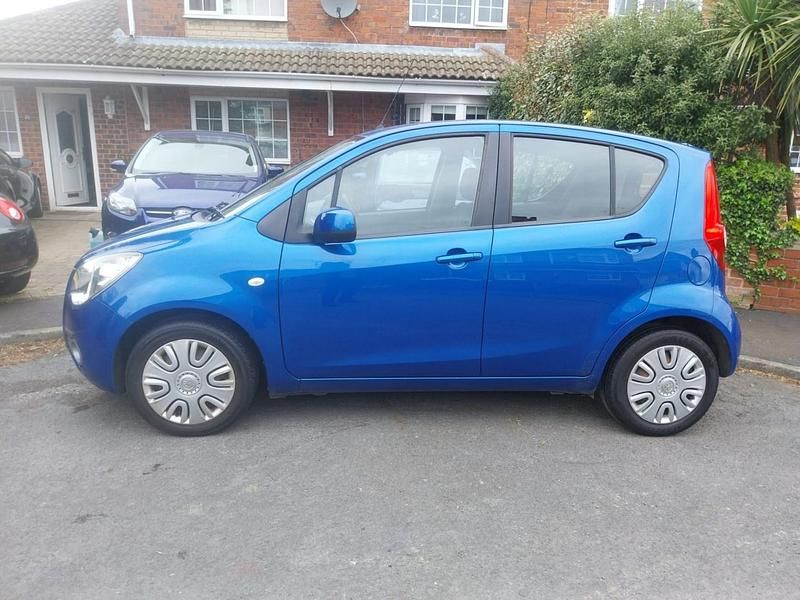 Second-hand Vauxhall Agila S 65 CP (47 kW) 2011 Albastru Monovolum