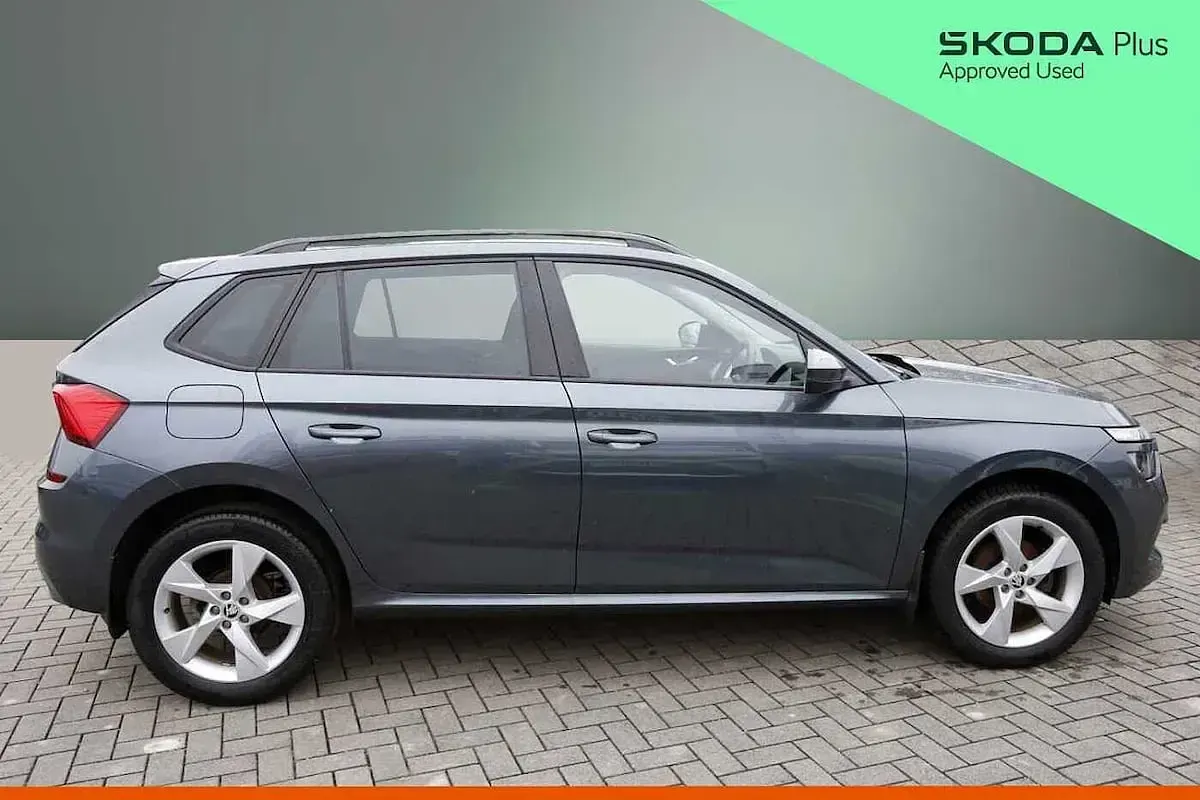 Used Skoda 110 R SE Drive 81 HP (59 kW) 2021 Quartz grey metallic Estate