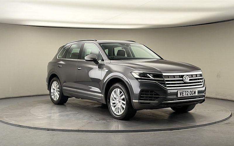 Used VW Touareg SEL 231 HP (169 kW) 2022 Silicon gray metallic SUV