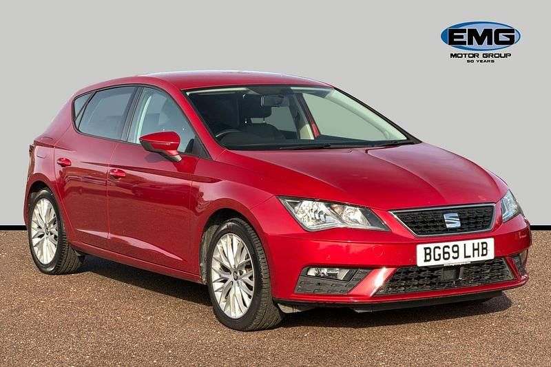 Red Used 2019 Seat Leon SE Dynamic Hatchback | £10,895 (Good price) - Image 1/3