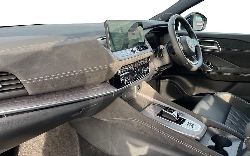 Used Nissan Qashqai Tekna+ 190 HP (139 kW) 2025 White SUV