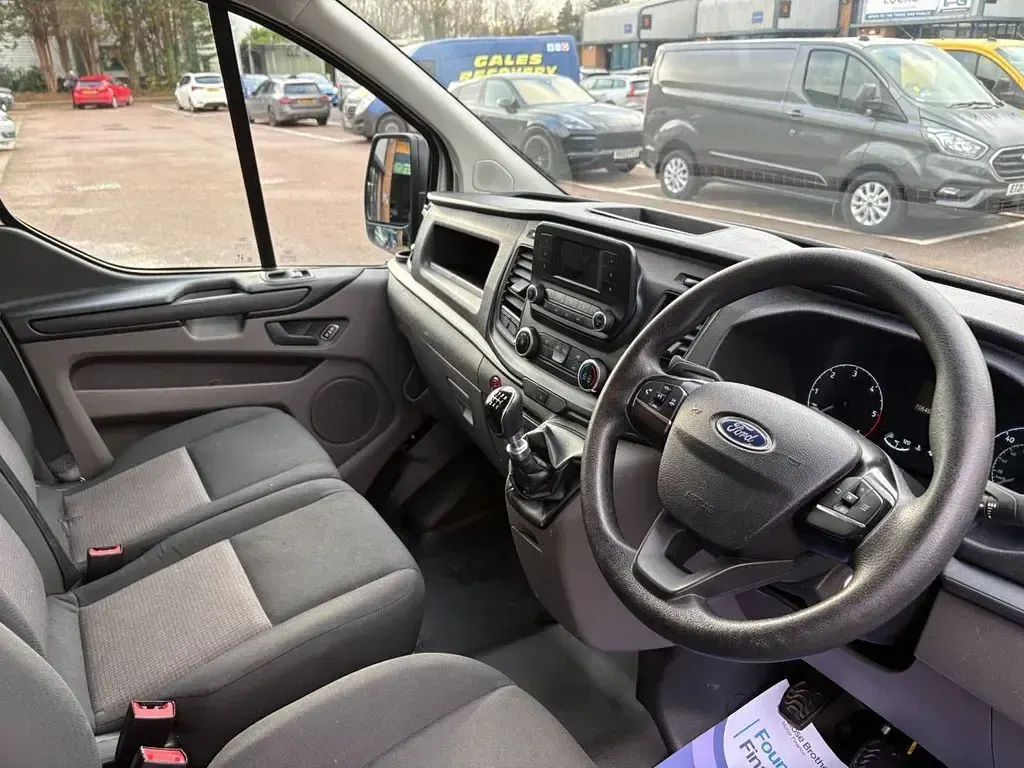 Used Ford Transit Custom S 130 HP (95 kW) 2021 White Van