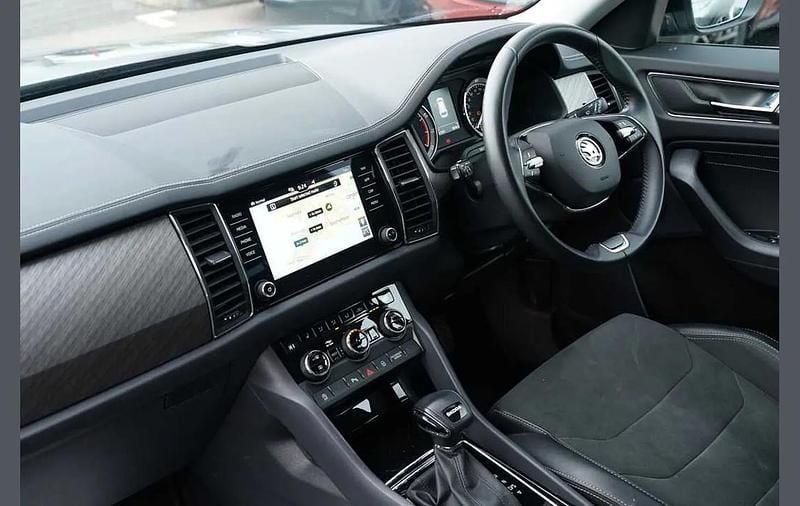 Used Skoda Kodiaq SE L 147 HP (108 kW) 2022 Black magic pearl effect SUV