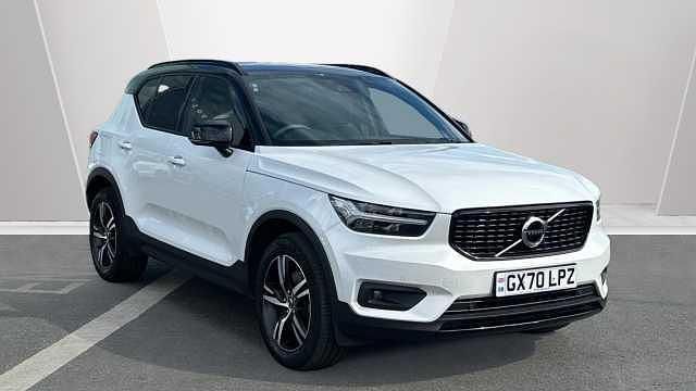 Used 2021 Volvo XC40 R-Design SUV | £24,350 (Fair price) - Image 1/3