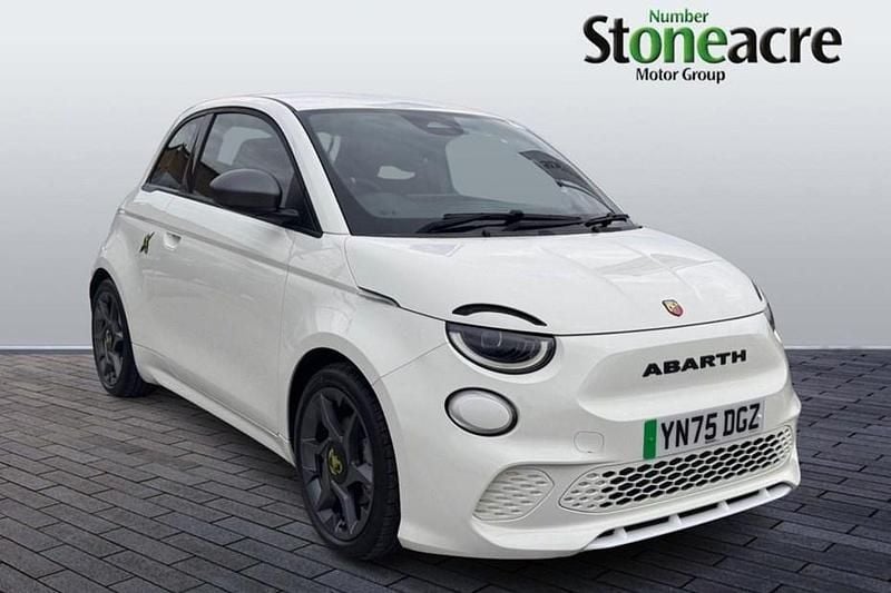 New 2025 Abarth 500e Hatchback | £24,495 (Fair price) - Image 1/1