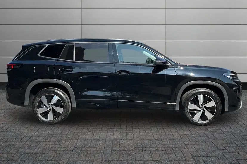 New VW Tayron Match 150 HP (110 kW) 2026 Grenadilla black SUV