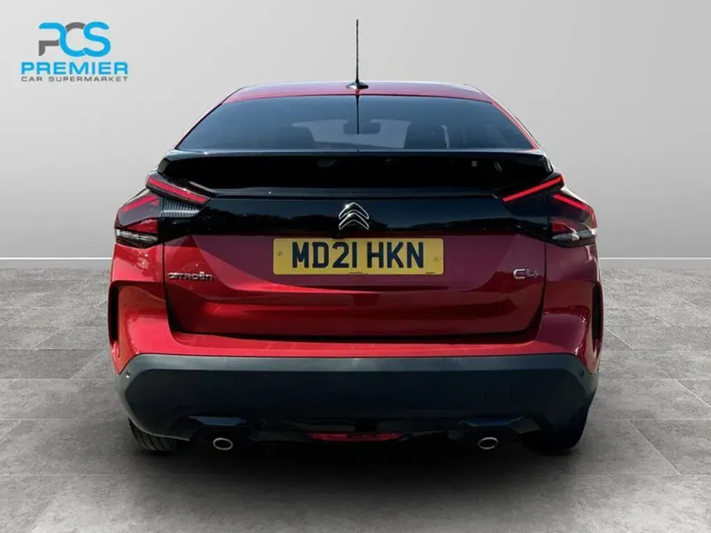Used Citroën C4 PureTech 102 HP (75 kW) 2021 Red Hatchback