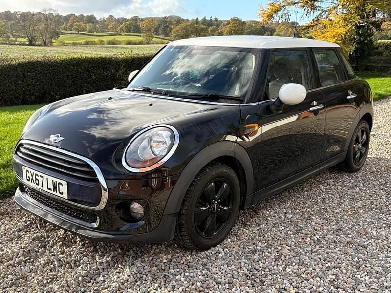 Black Used 2017 Mini Cooper D Hatch Hatchback | £5,495 (Fair price) - Image 1/4