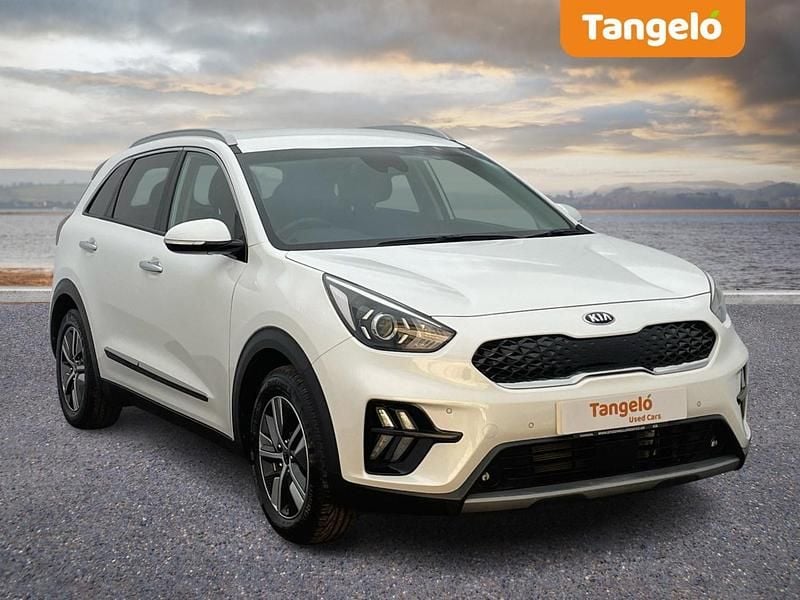 White Used 2021 Kia Niro 3 SUV | £18,745 (Fair price) - Image 1/4