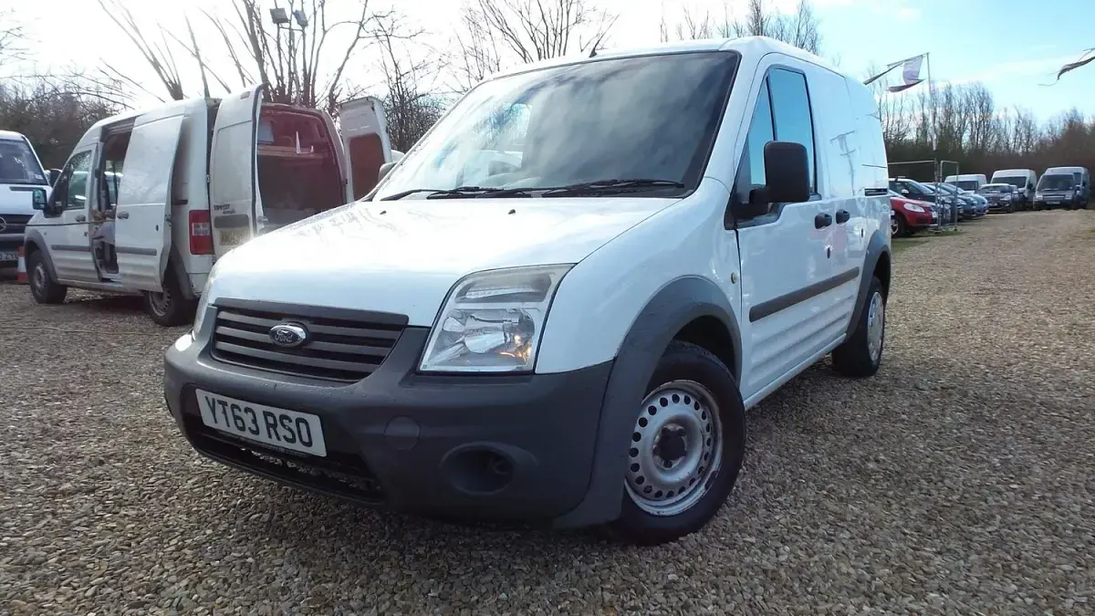 Used Ford Transit Connect 90 HP (66 kW) 2013 White MPV