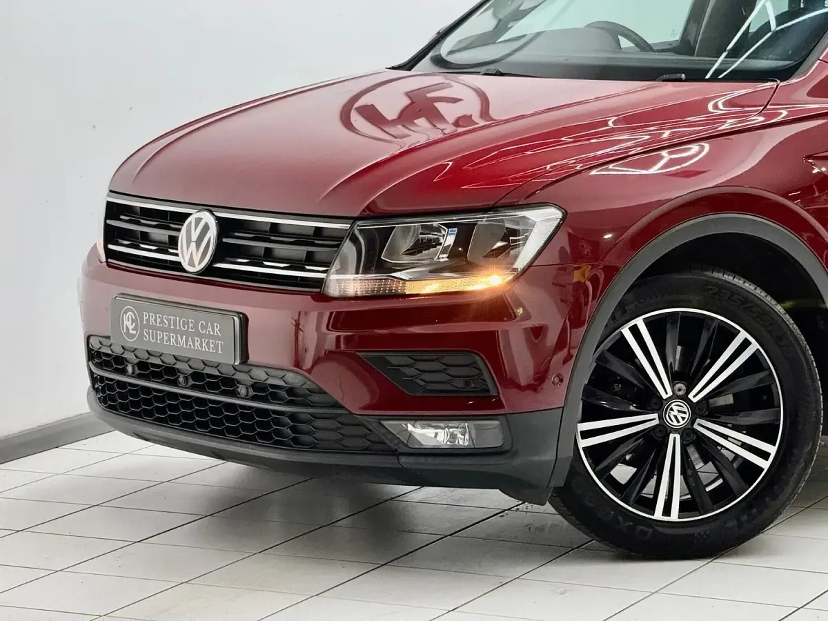 Used VW Tiguan SE 147 HP (108 kW) 2018 Red SUV