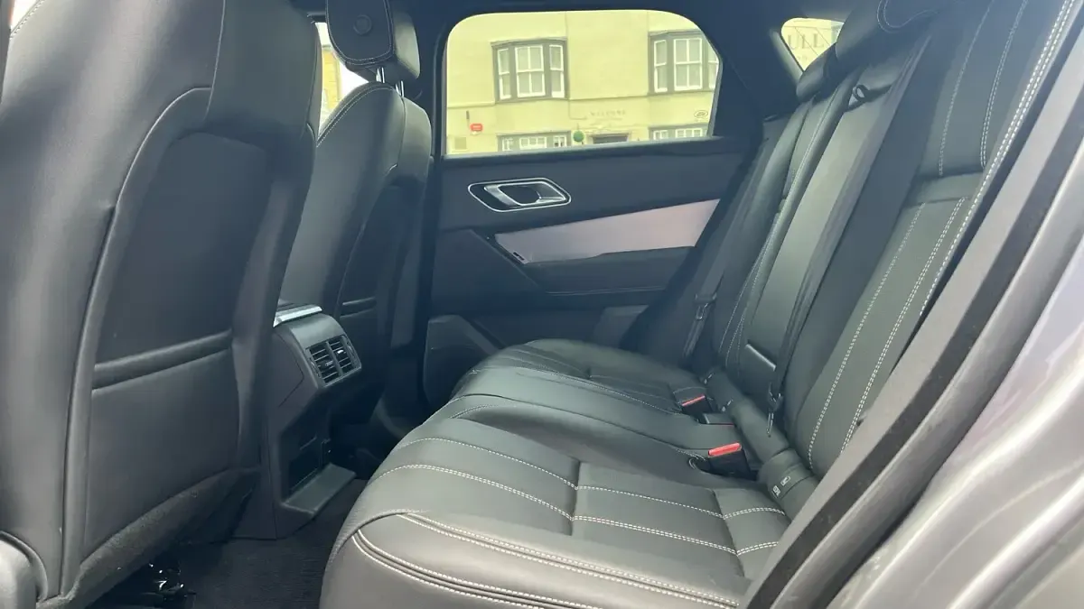 Used Land Rover Range Rover Velar SE Dynamic 250 HP (183 kW) 2022 Grey SUV