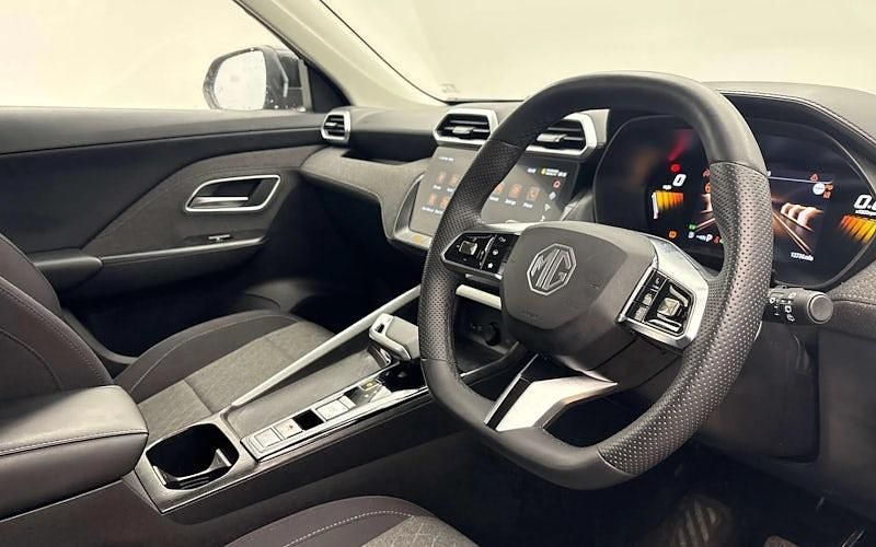 Used MG ZS SE 196 HP (144 kW) 2025 Black SUV