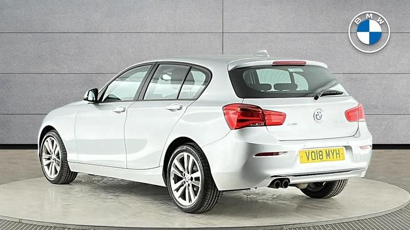Used BMW 120 Sport Line 187 HP (137 kW) 2018 Silver Hatchback