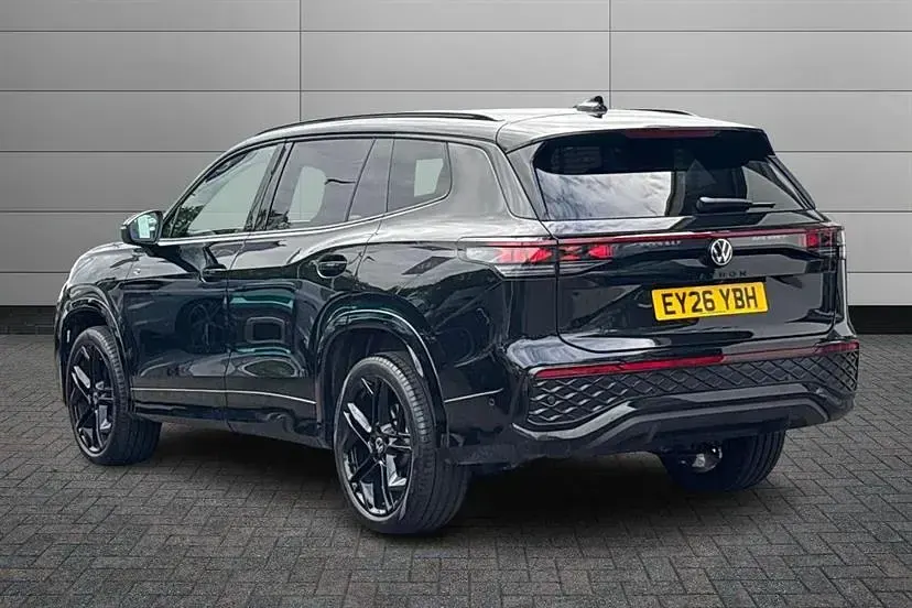 Neu VW Tayron R-line 150 PS (110 kW) 2026 Schwarz SUV