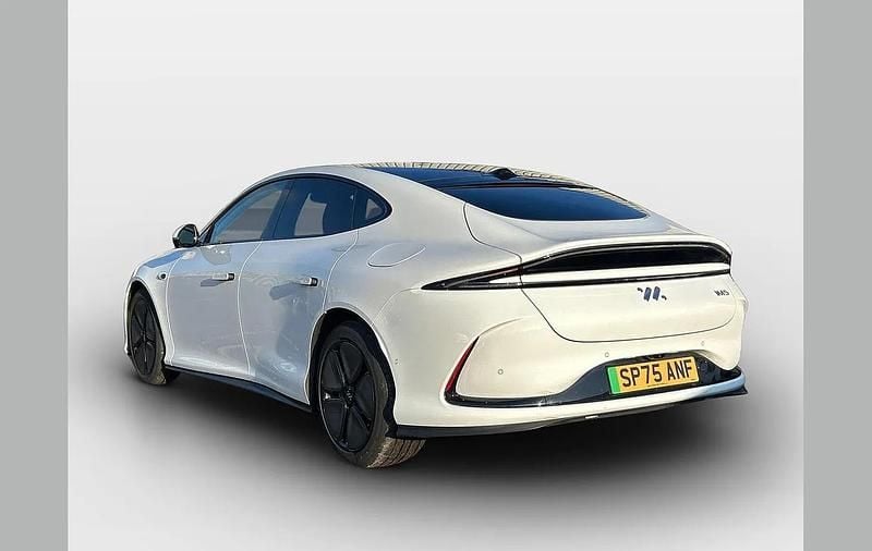 Used MG IM5 300 kW (408 HP) 2025 White Hatchback