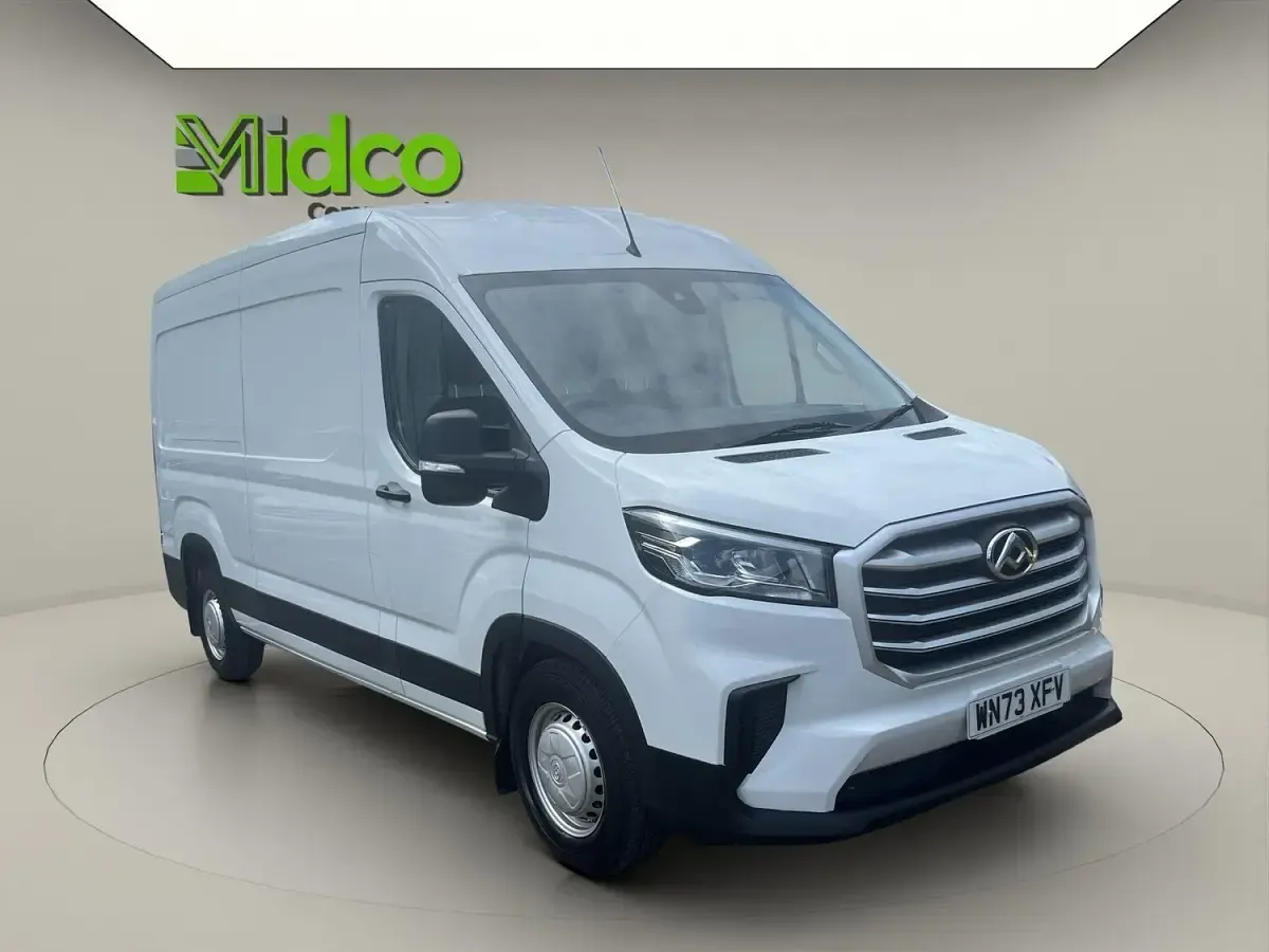 Used Maxus V90 161 HP (118 kW) 2023 White Van