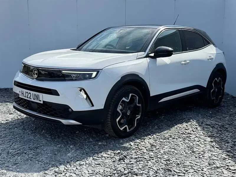 Used Vauxhall Mokka Edition 100 kW (136 HP) 2022 White SUV